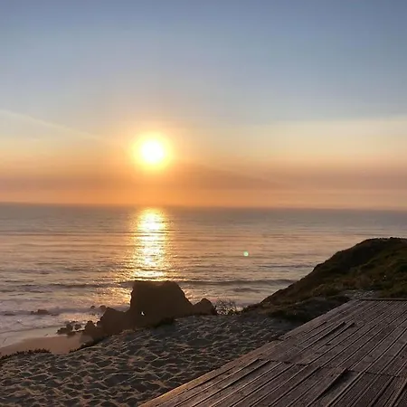 Feel The Ocean Design Apartment